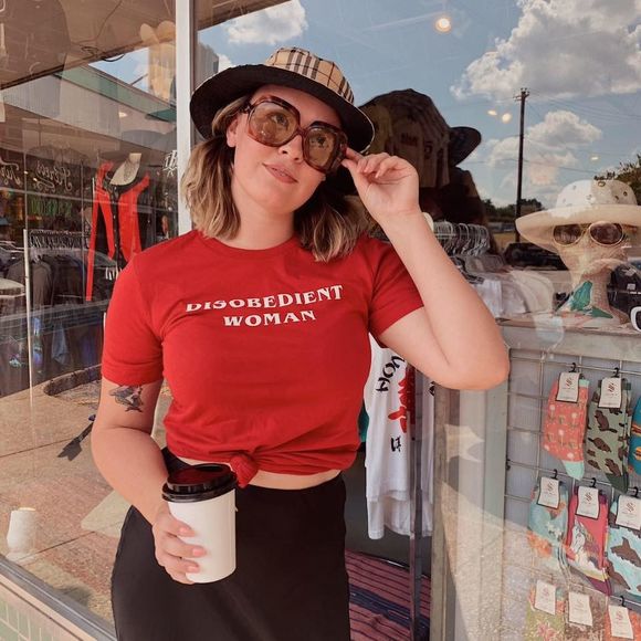 Meet your Posher, Alayna - Picture 1 of 1